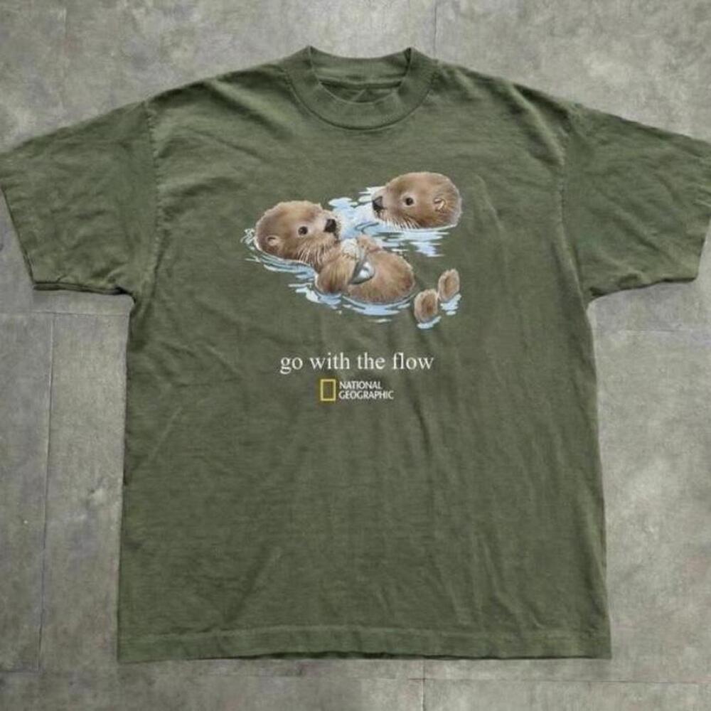 National Geographic Green Otter Graphic Tee - Picture 1 of 4